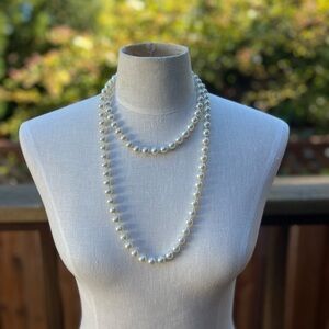 Elegant Pearl Necklace